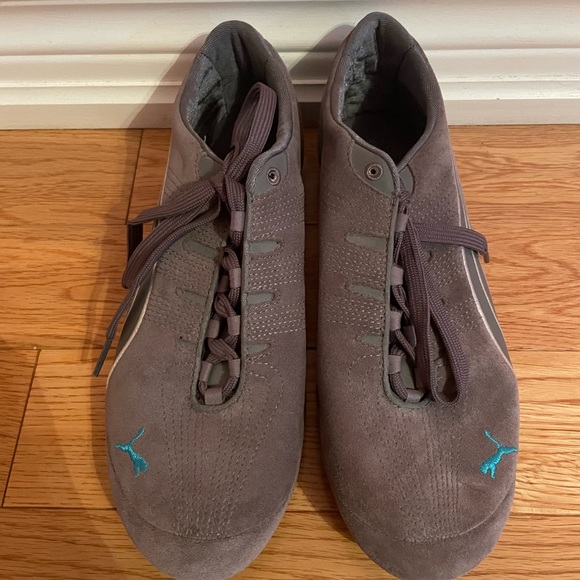 Never worn before puma shoes - Picture 2 of 2